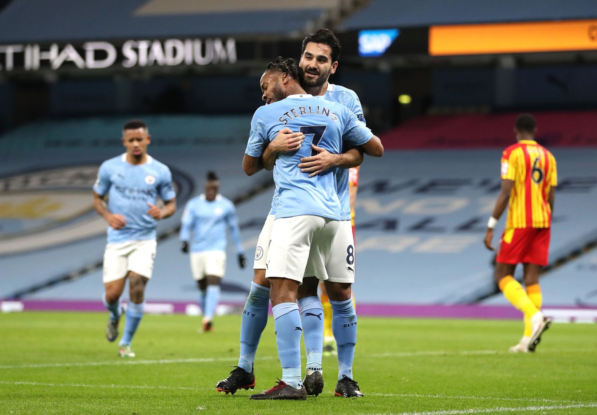 亲民足球 亲民足球